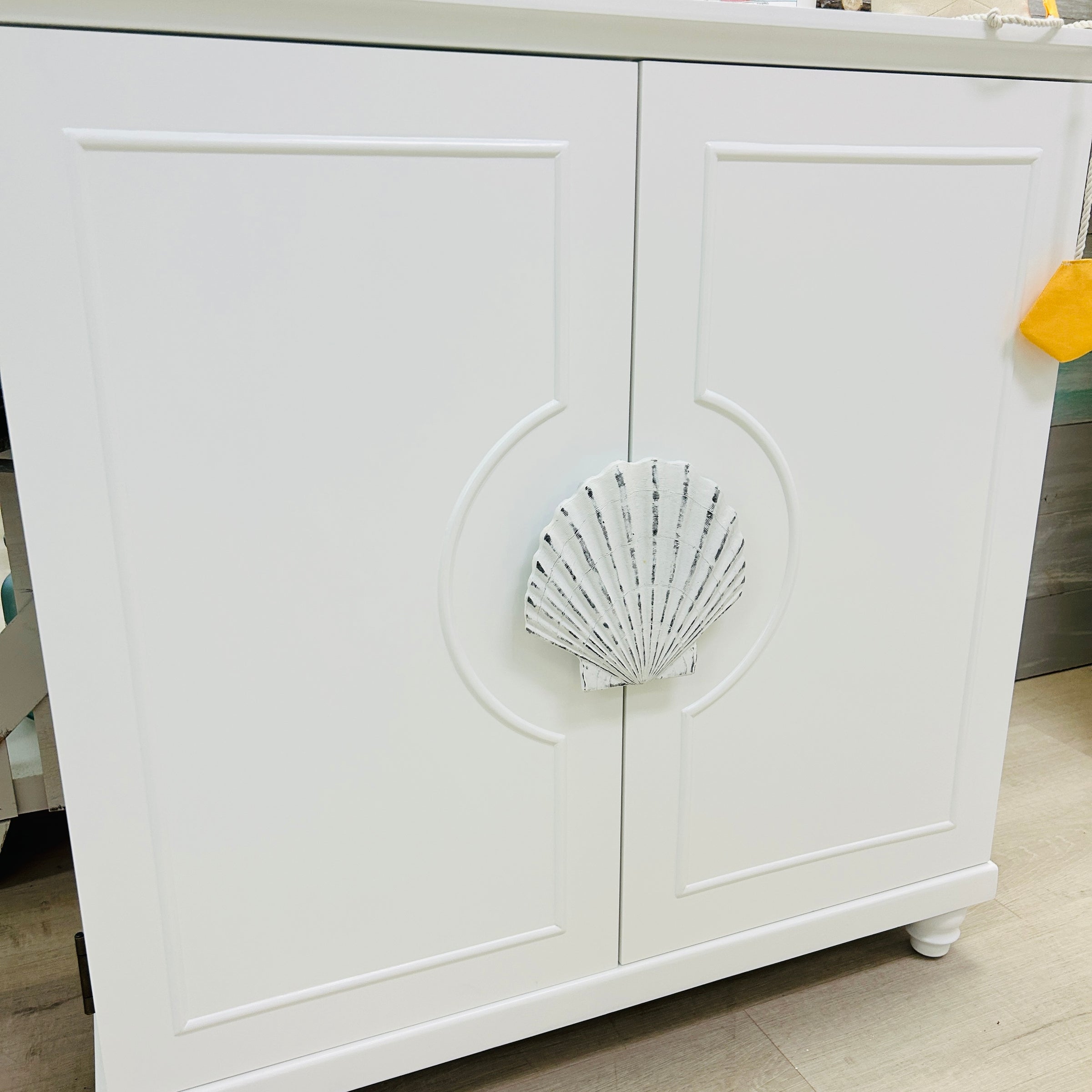 Single Seashell Accent Cabinet