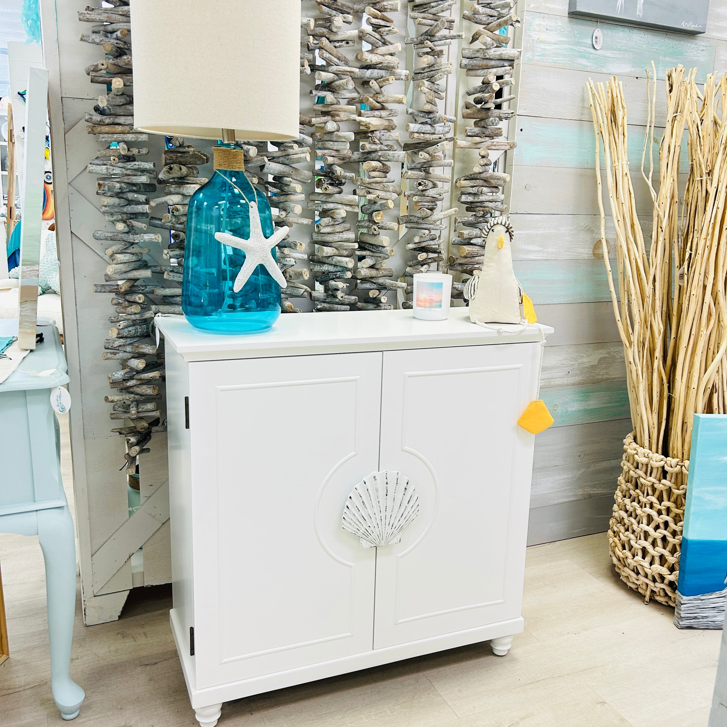 Single Seashell Accent Cabinet