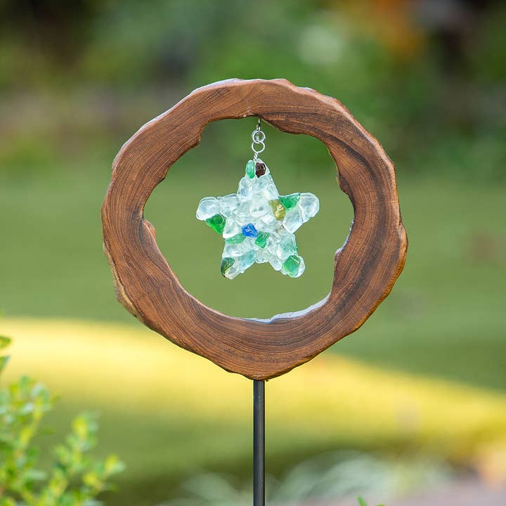 Assorted Glass, Driftwood, & Stone Garden Stakes – Sunshine