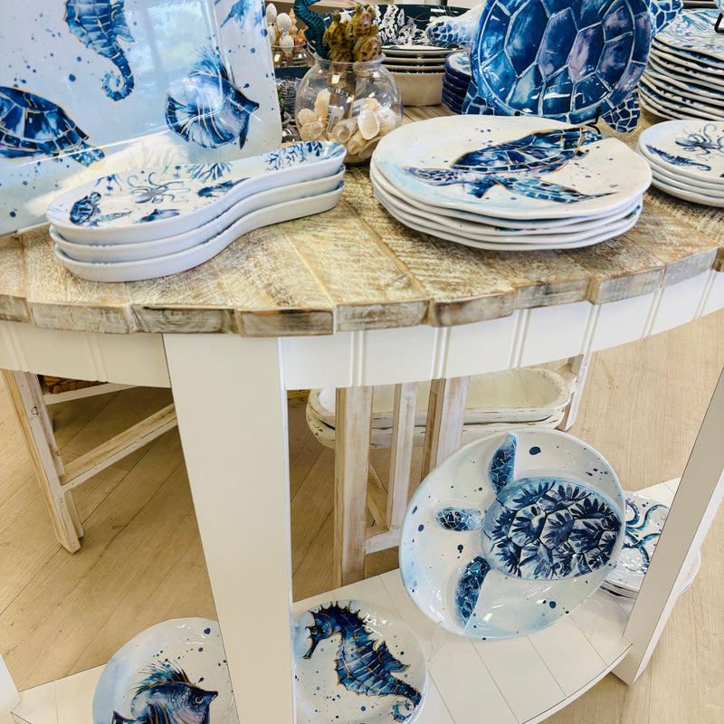 Coastal Demilune Entry Table