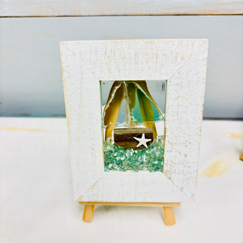 Assorted Mini Framed Resin Art w/ Wooden Easel