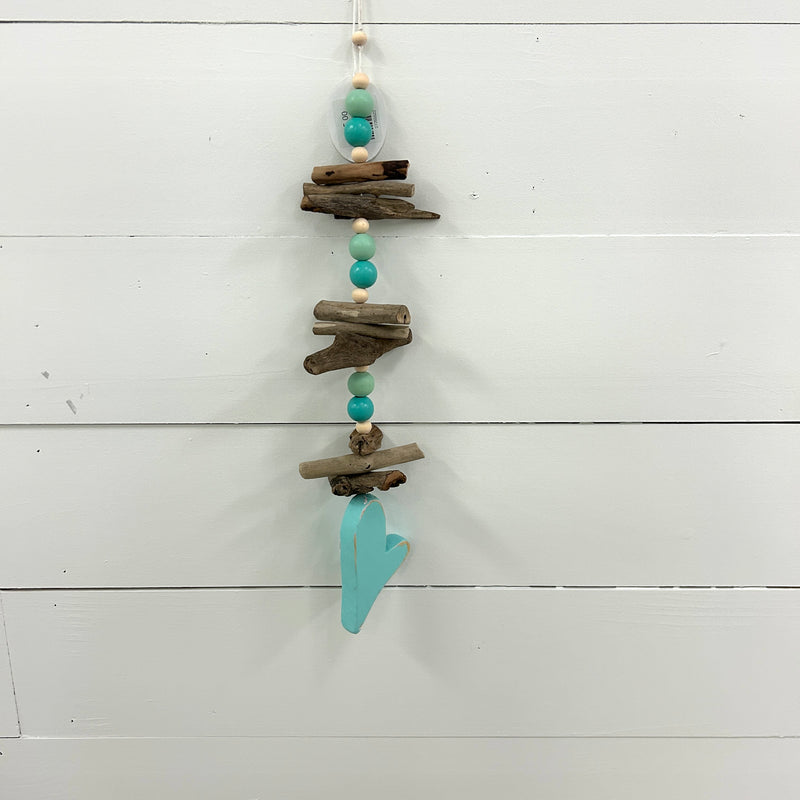 Assorted Driftwood & Heart Garland