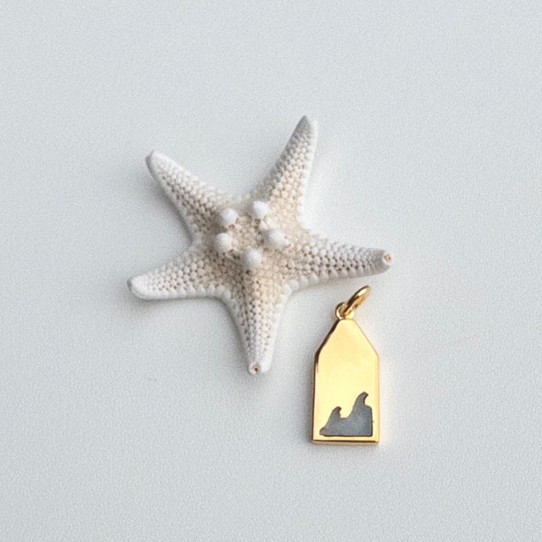 Collectible Travel Treasures™ 14k Gold Vermeil Wave Tag Charm with Aquamarine - Sunshine & Sweet Pea's Coastal Decor