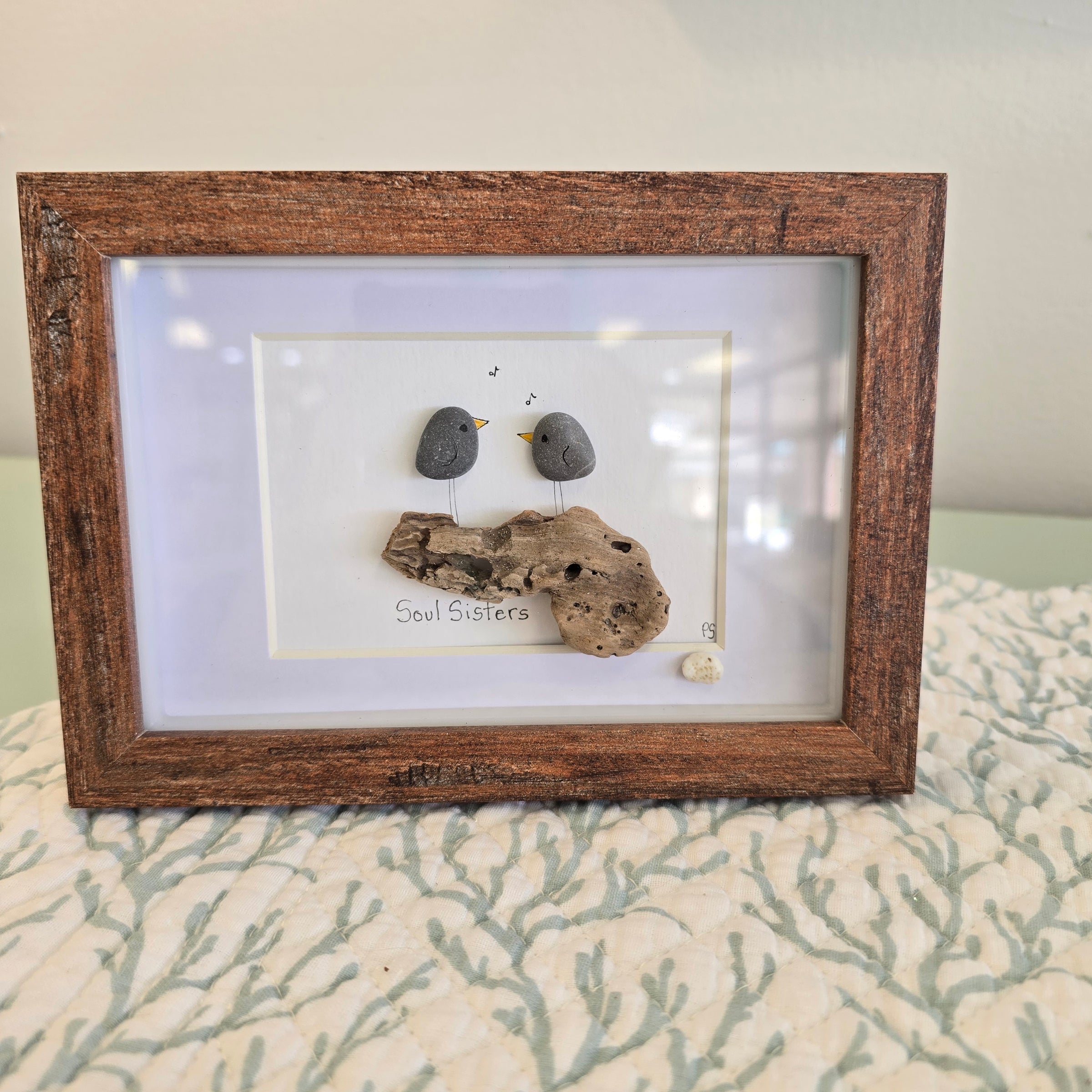 Assorted Inspiring Bird Pebble & Driftwood Art